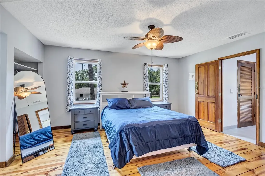 9607 Oak Run Drive Bradenton FL 34211