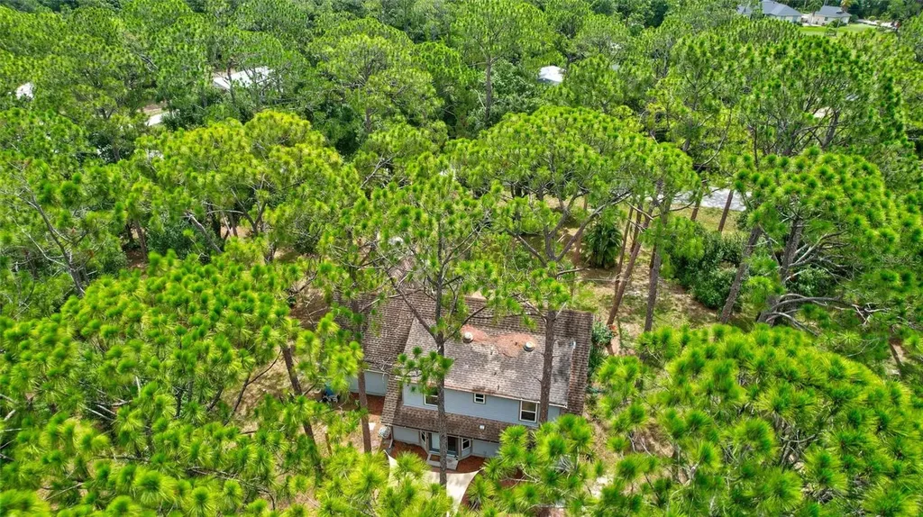 9607 Oak Run Drive Bradenton FL 34211