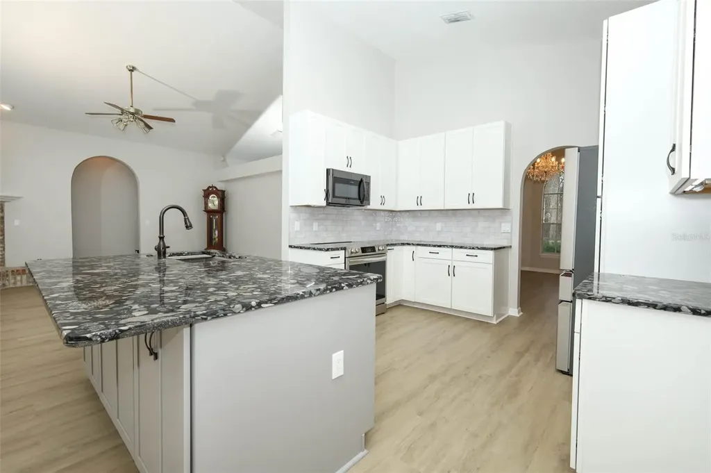 2357 Chantilly Terrace Oviedo FL 32765