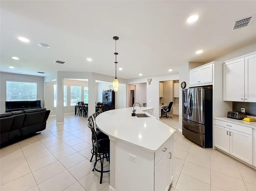 12224 Stone Bark Trail Orlando FL 32824