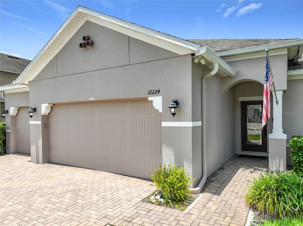 12224 Stone Bark Trail Orlando FL 32824