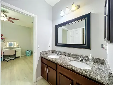 12224 Stone Bark Trail Orlando FL 32824