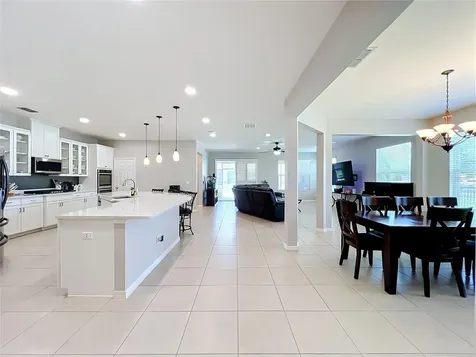 12224 Stone Bark Trail Orlando FL 32824