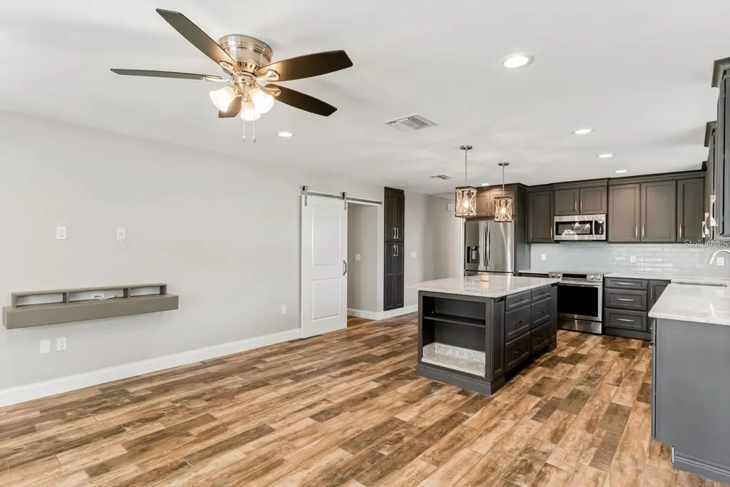 3792 Arkansas Avenue NE St Petersburg FL 33703