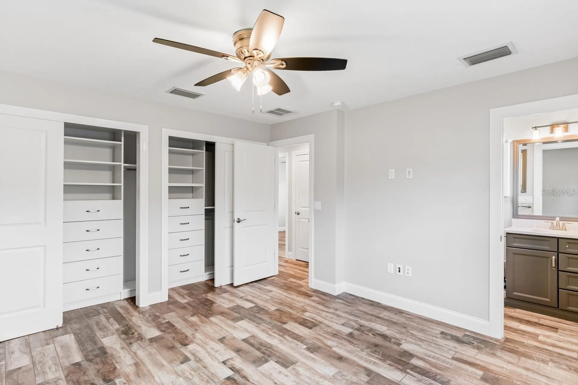 3792 Arkansas Avenue NE St Petersburg FL 33703