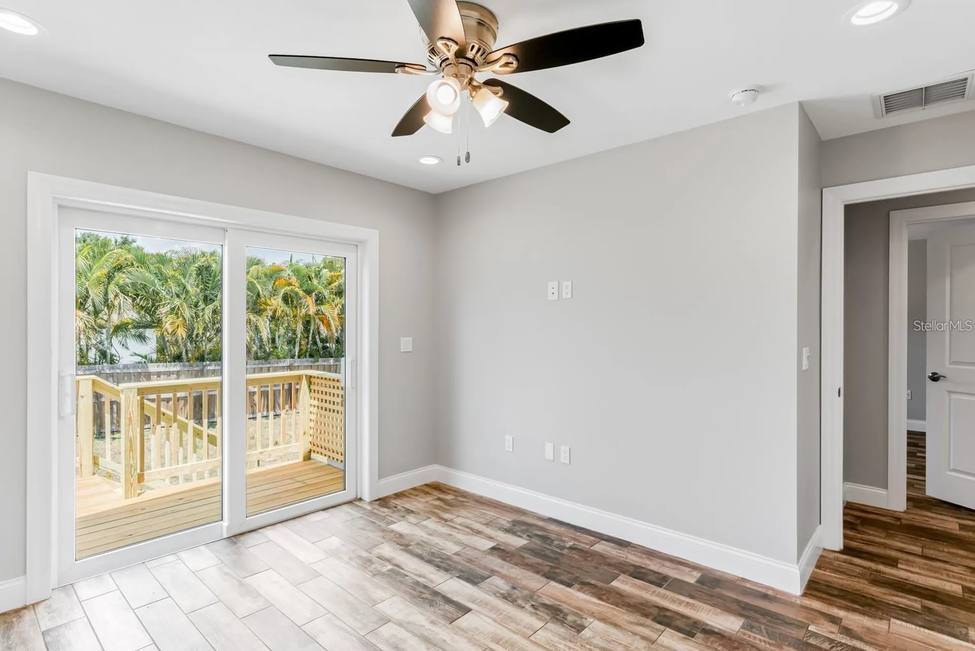 3792 Arkansas Avenue NE St Petersburg FL 33703