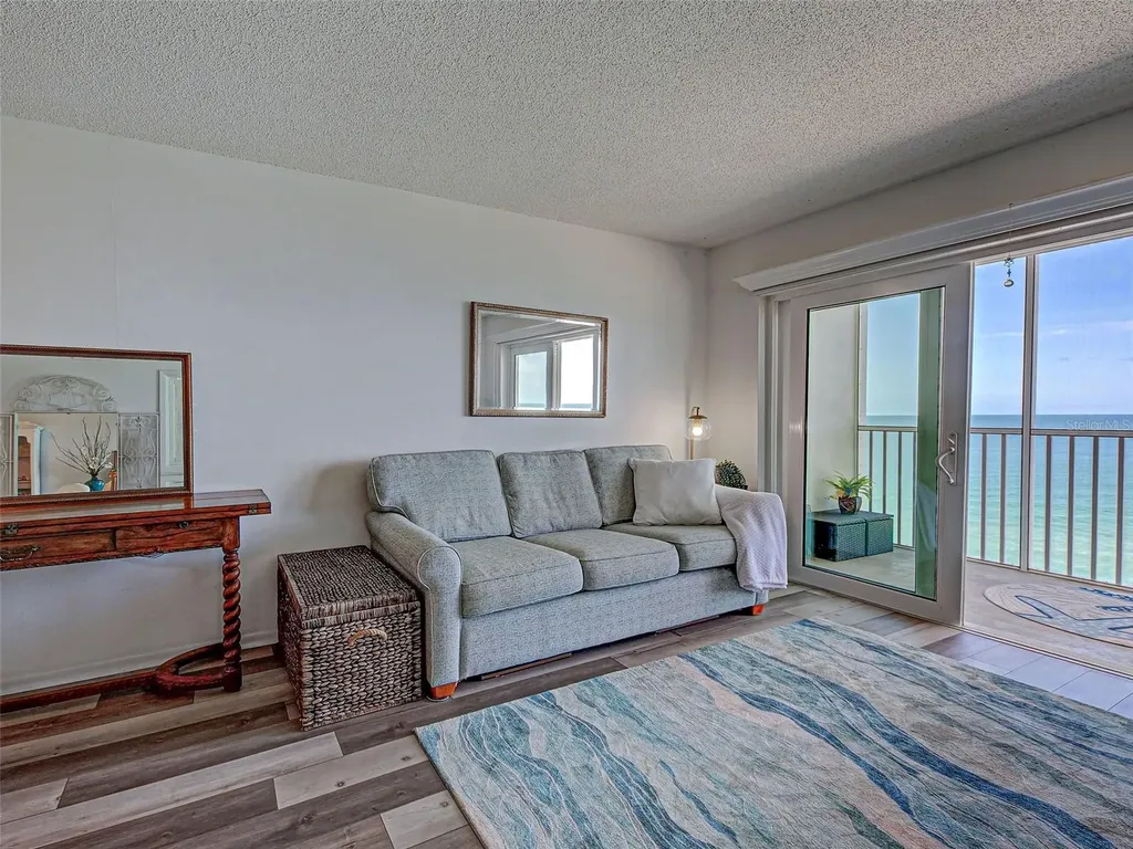 633 Alhambra Road Venice FL 34285