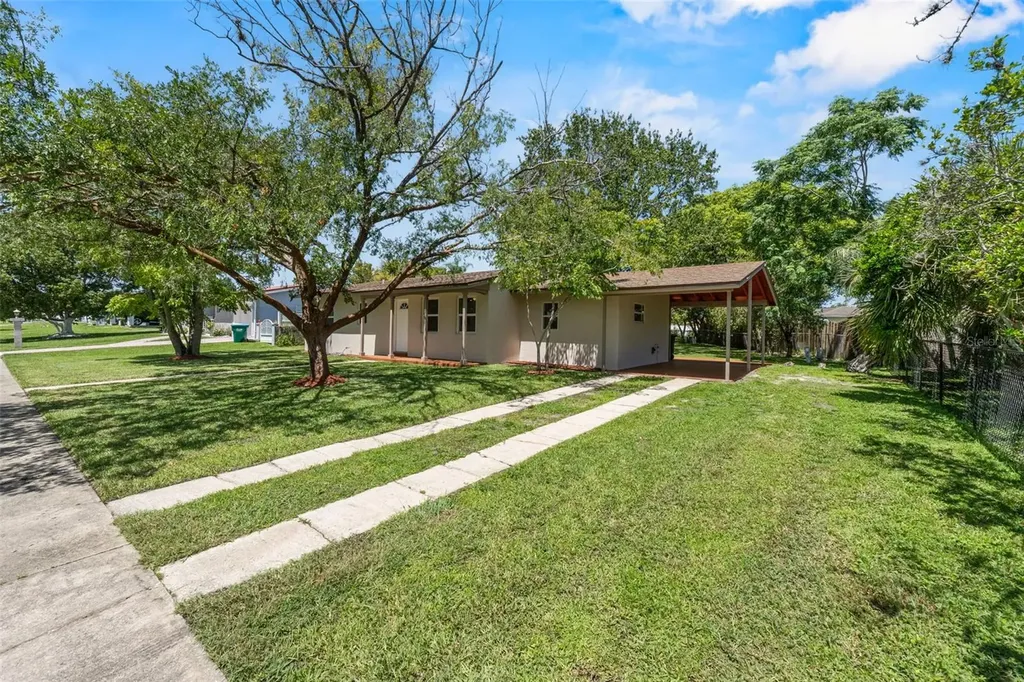 1524 Providence Boulevard Deltona FL 32725