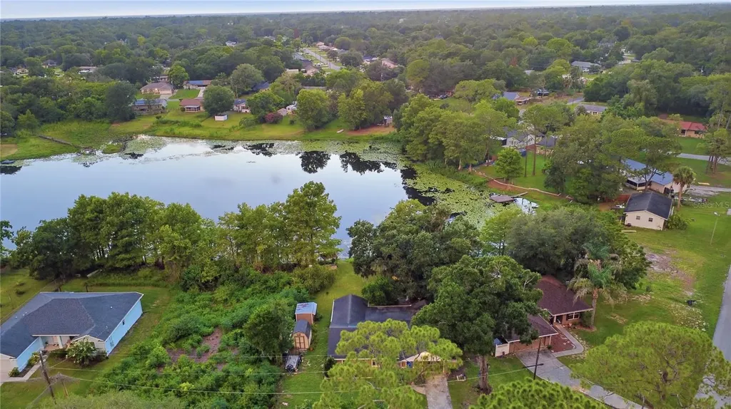 44 Bonita Road Debary FL 32713