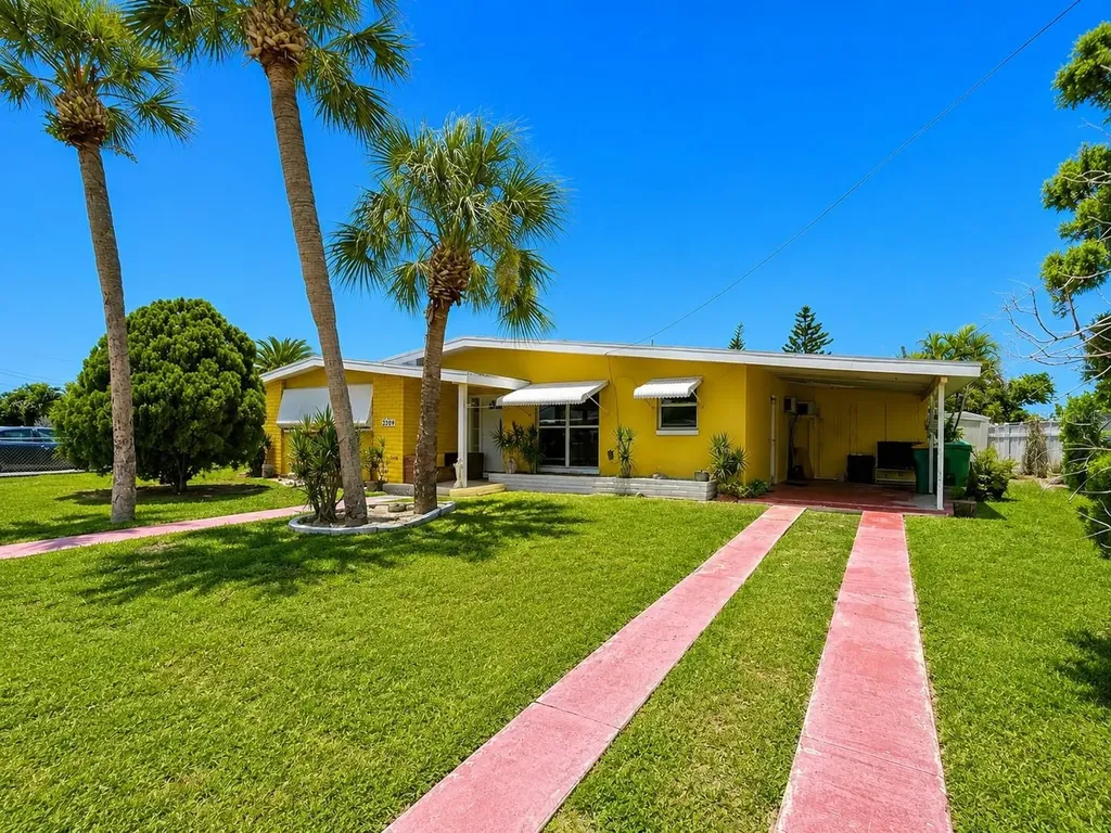 2209 Aaron Street Port Charlotte FL 33952