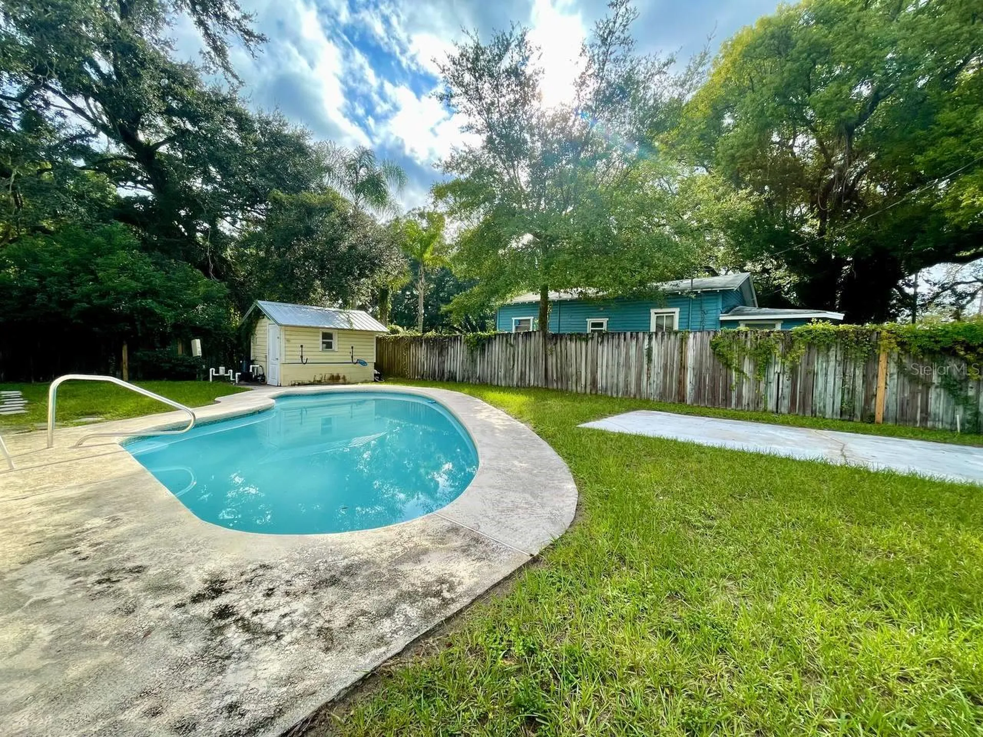 6726 N 11th Street Tampa FL 33604