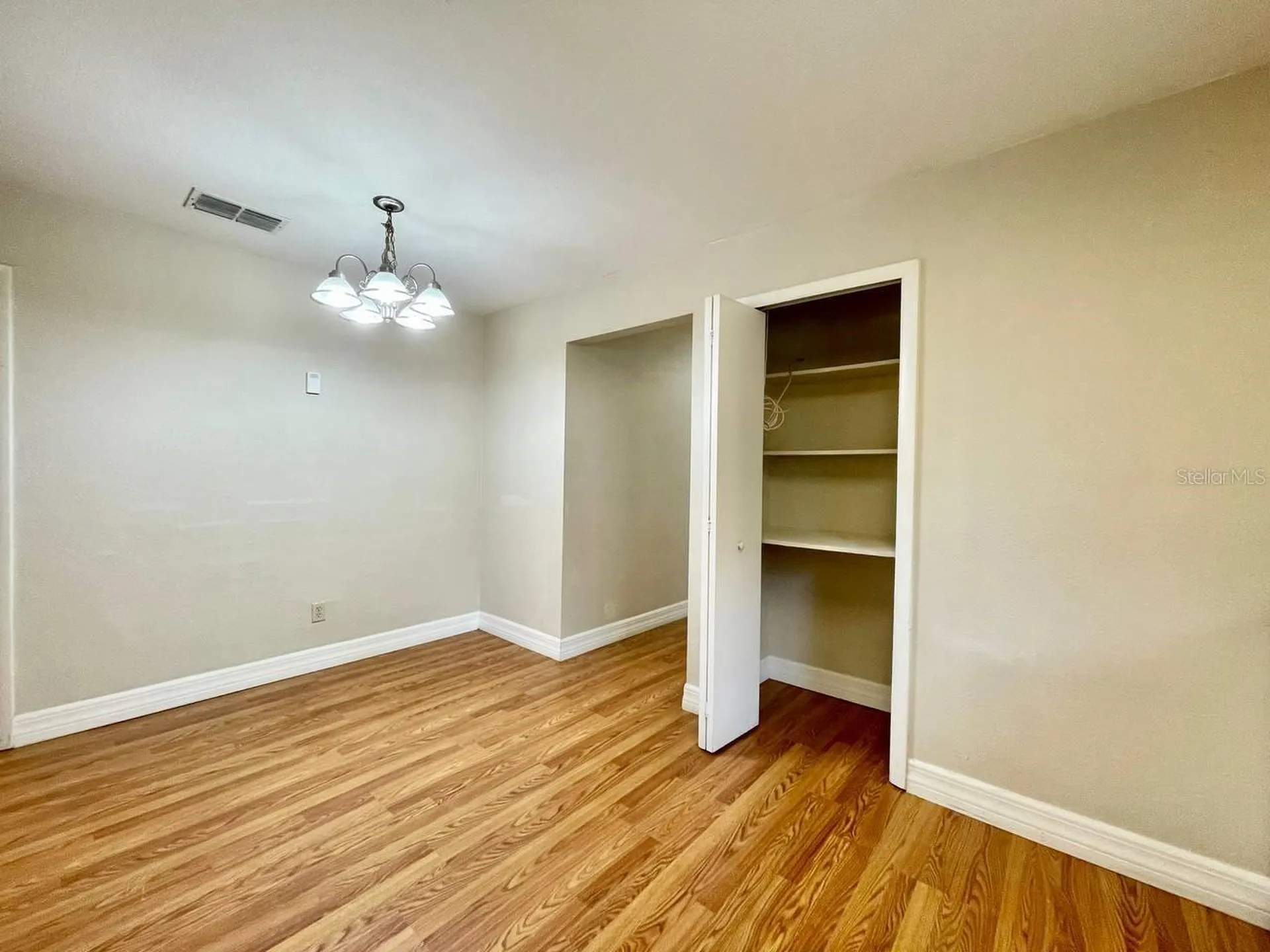 6726 N 11th Street Tampa FL 33604