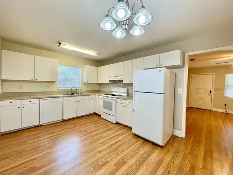 6726 N 11th Street Tampa FL 33604