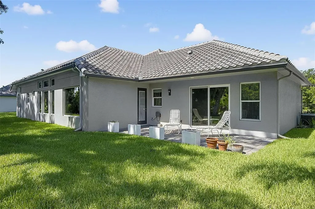 38 New Leatherwood Drive Palm Coast FL 32137