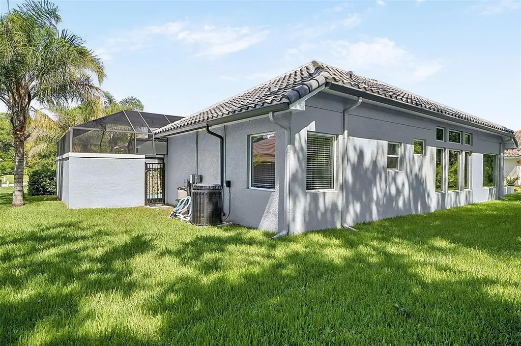 38 New Leatherwood Drive Palm Coast FL 32137