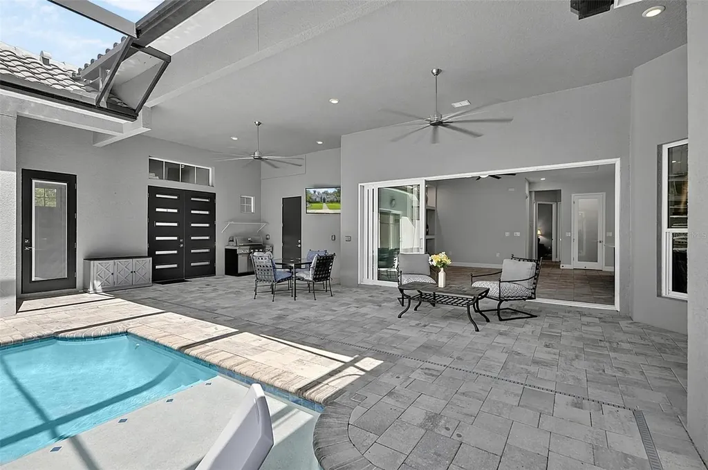 38 New Leatherwood Drive Palm Coast FL 32137