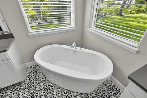 38 New Leatherwood Drive Palm Coast FL 32137