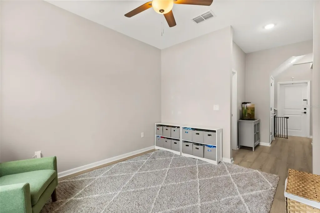 726 Porter Rye Avenue Debary FL 32713