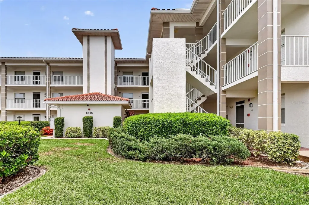 6505 Stone River Road Bradenton FL 34203
