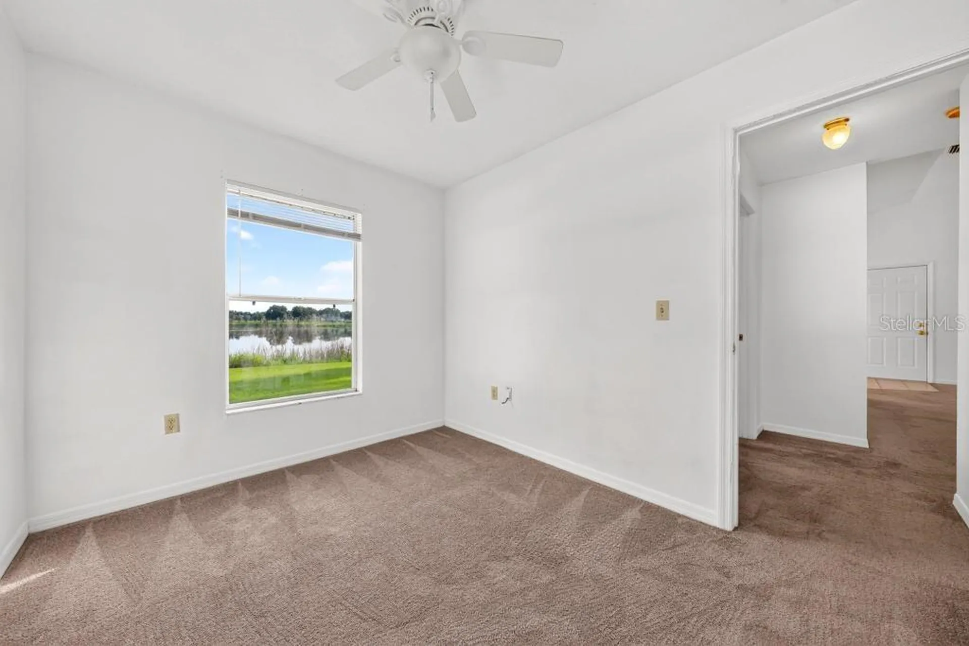 57 Cayman Circle Umatilla FL 32784