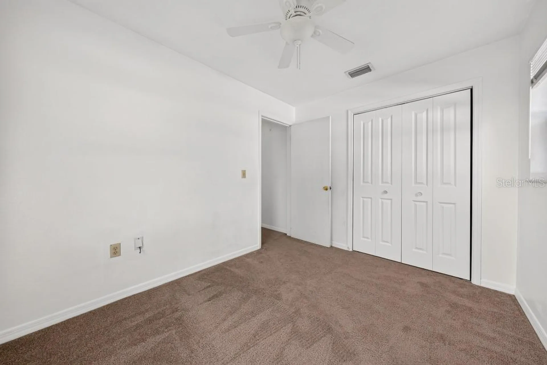 57 Cayman Circle Umatilla FL 32784