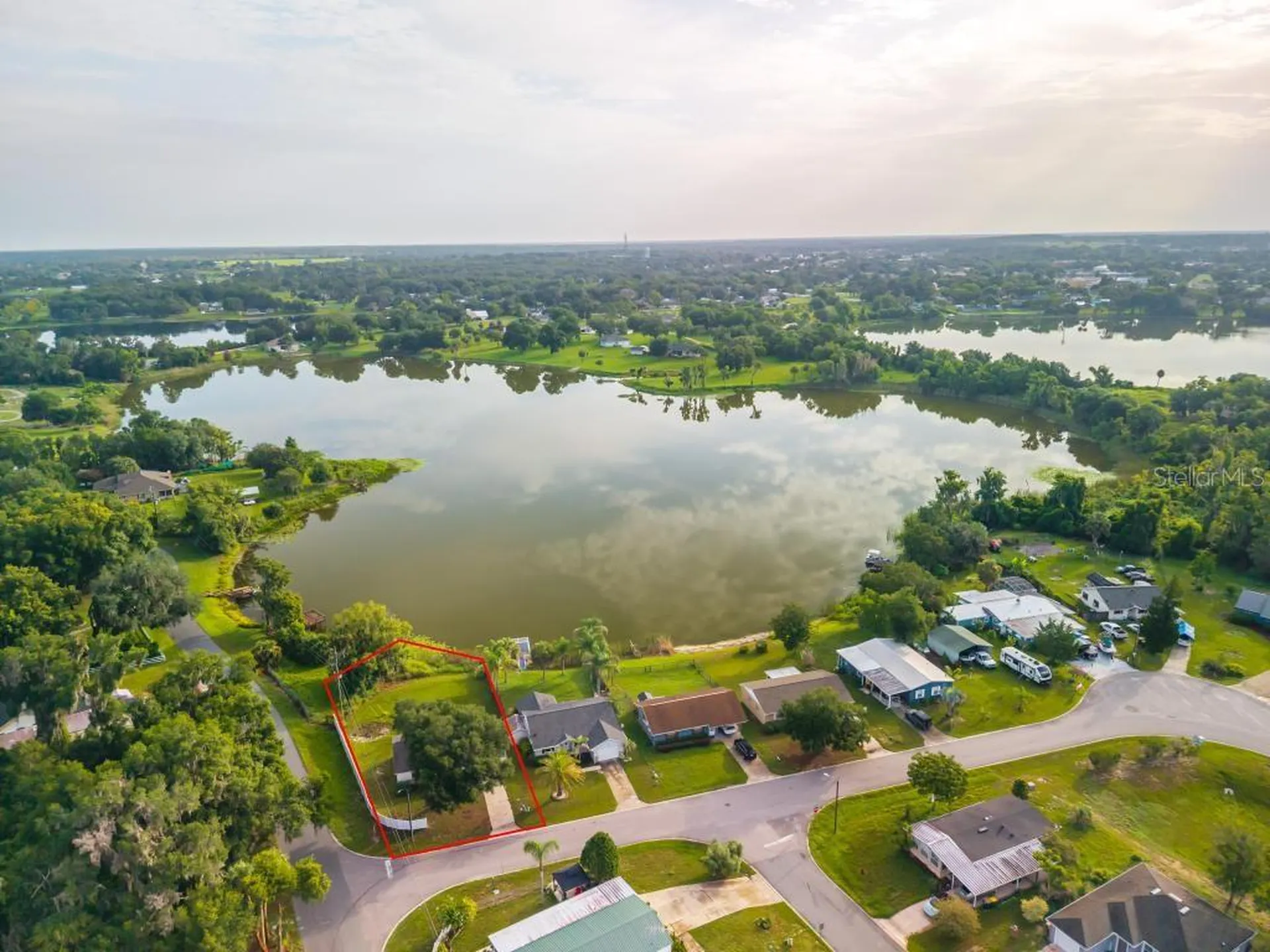 57 Cayman Circle Umatilla FL 32784