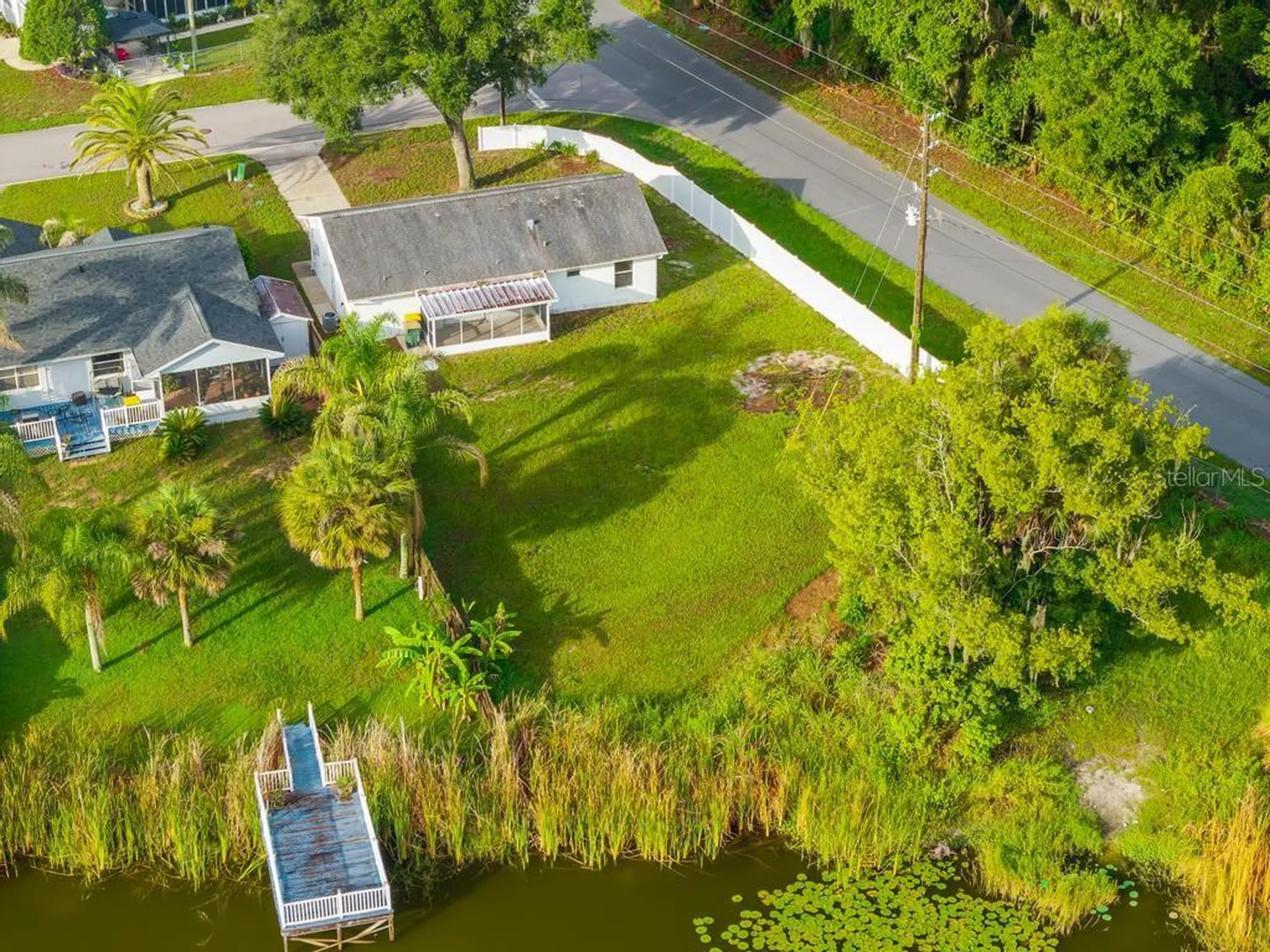 57 Cayman Circle Umatilla FL 32784