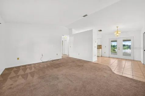57 Cayman Circle Umatilla FL 32784