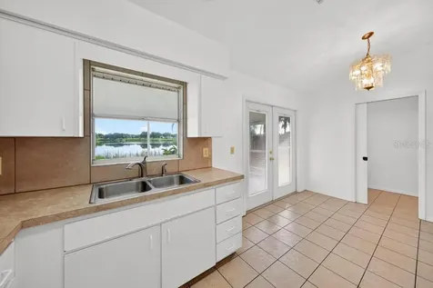 57 Cayman Circle Umatilla FL 32784