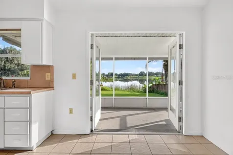 57 Cayman Circle Umatilla FL 32784