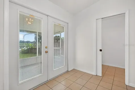 57 Cayman Circle Umatilla FL 32784