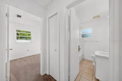 57 Cayman Circle Umatilla FL 32784