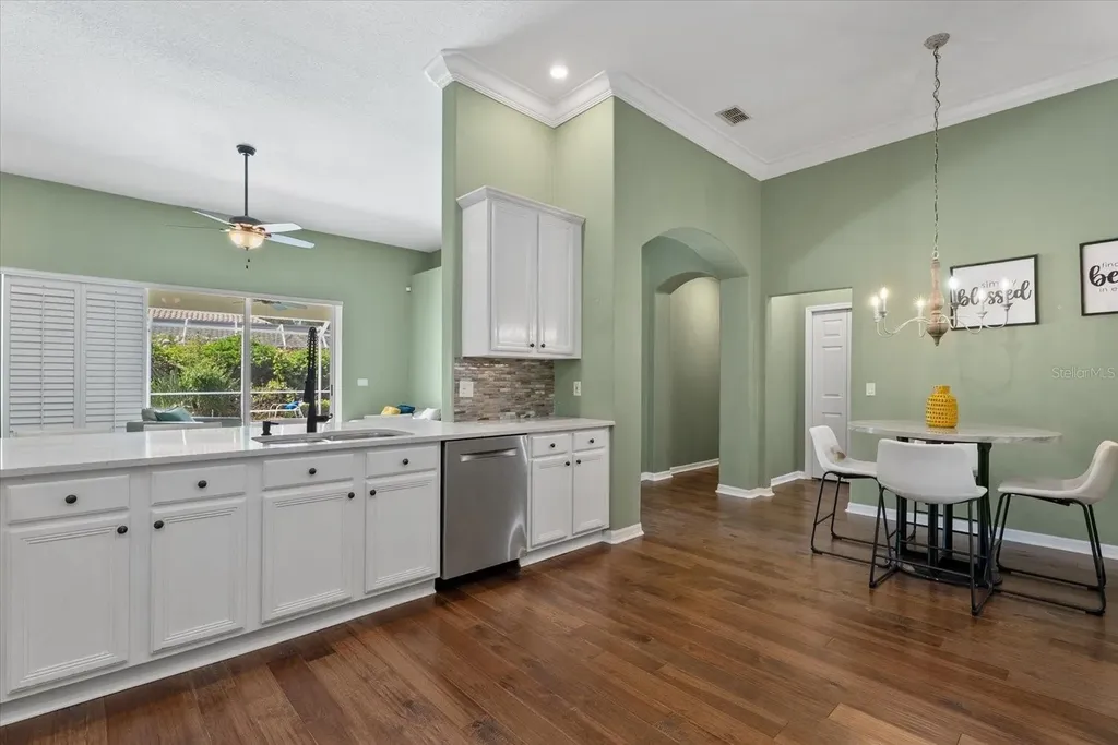 9145 Highland Ridge Way Tampa FL 33647