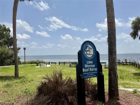 100 Sweetgum Woods Court Deltona FL 32725