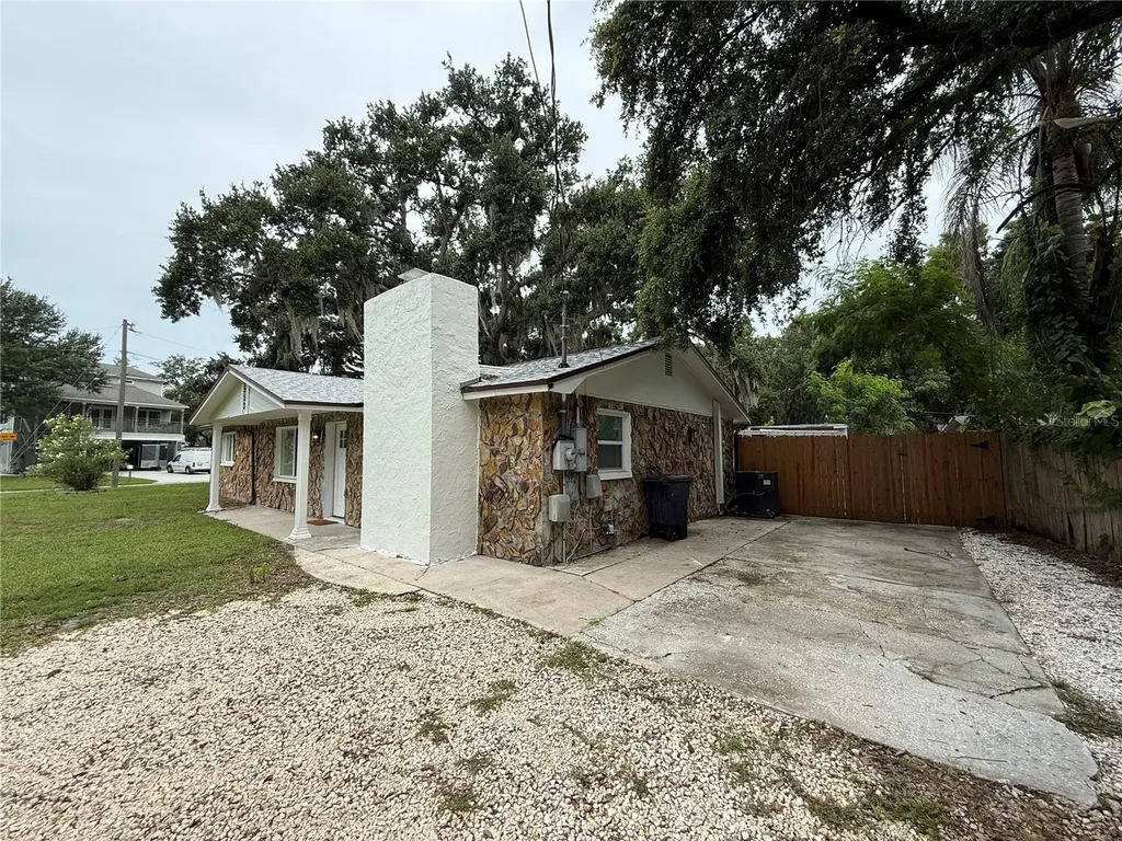 3019 Lloyd Drive Holiday FL 34691