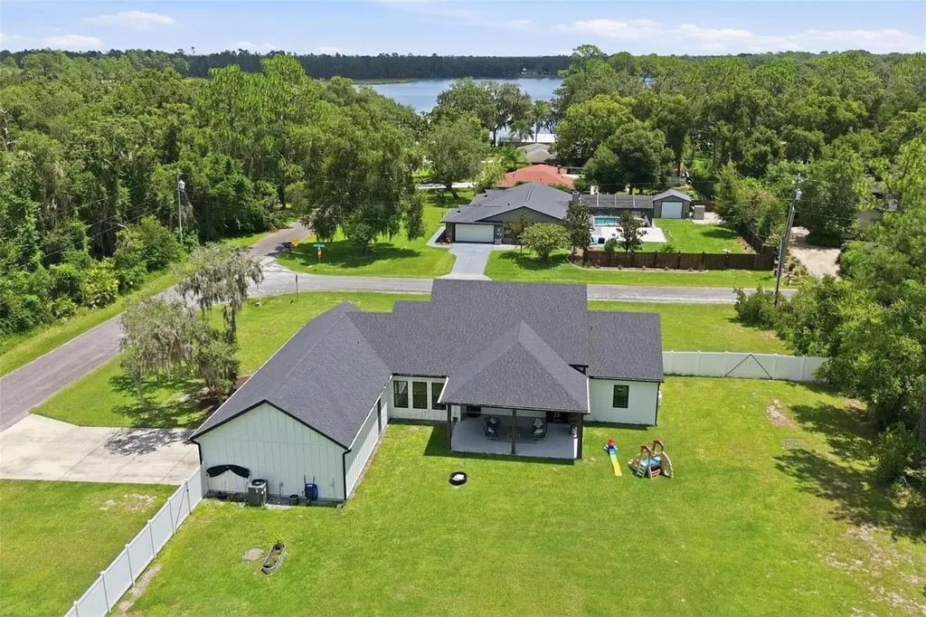 190 Scenic Magnolia Drive Deland FL 32724
