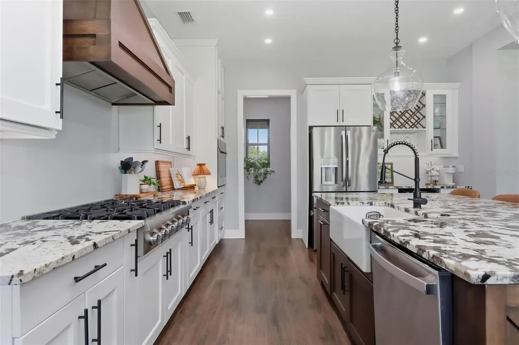 190 Scenic Magnolia Drive Deland FL 32724