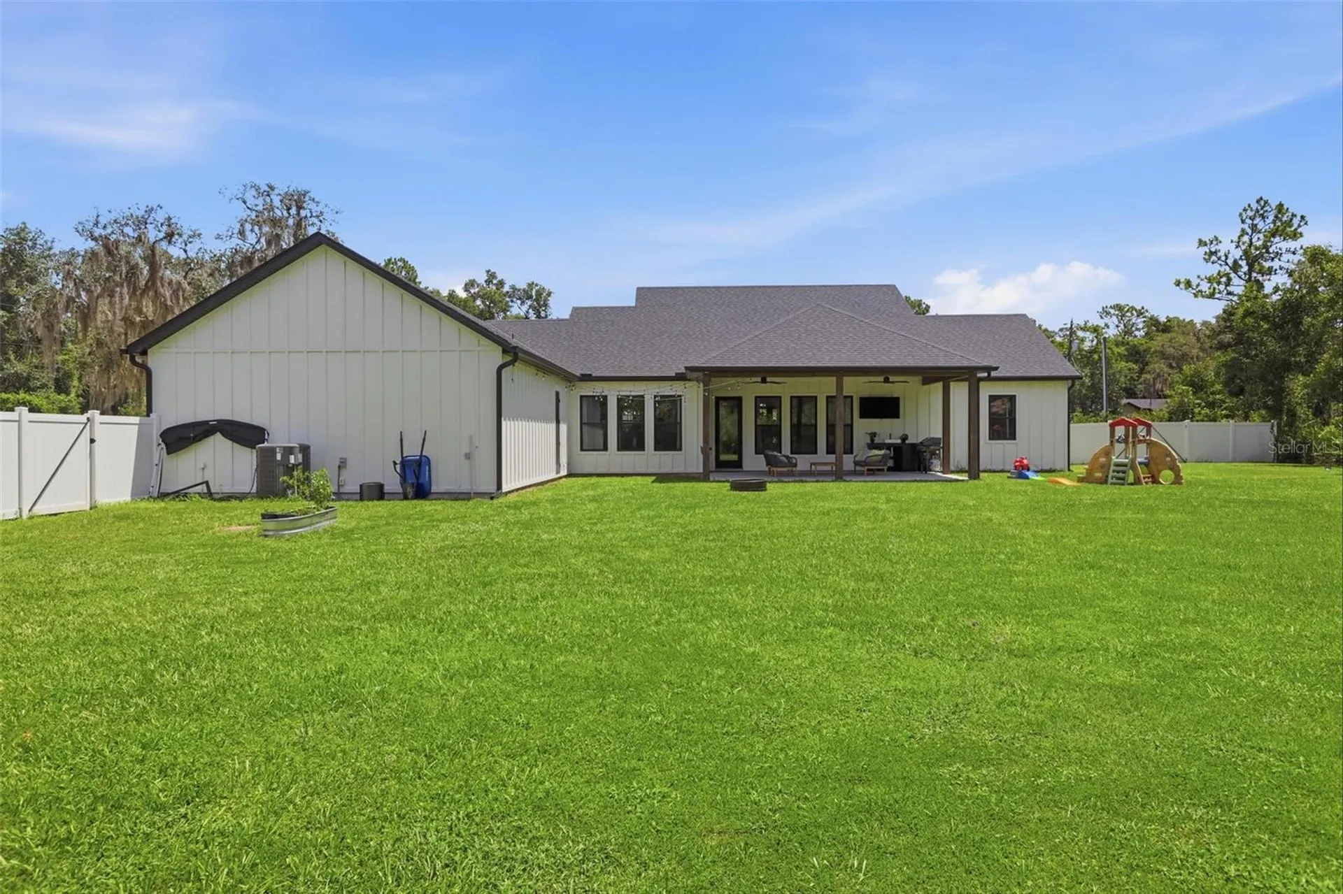 190 Scenic Magnolia Drive Deland FL 32724