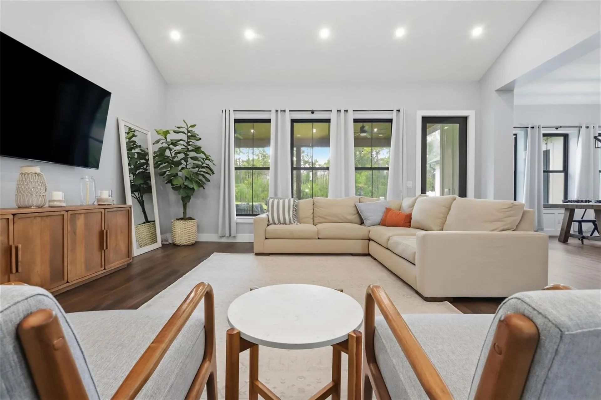 190 Scenic Magnolia Drive Deland FL 32724