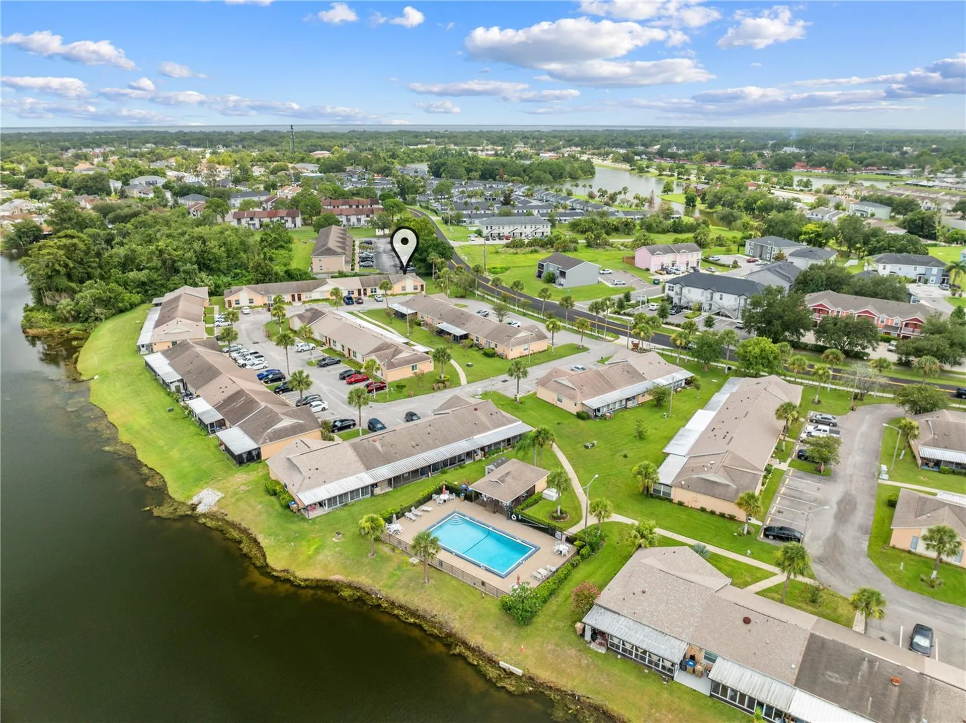 59 E Country Cove Kissimmee FL 34741