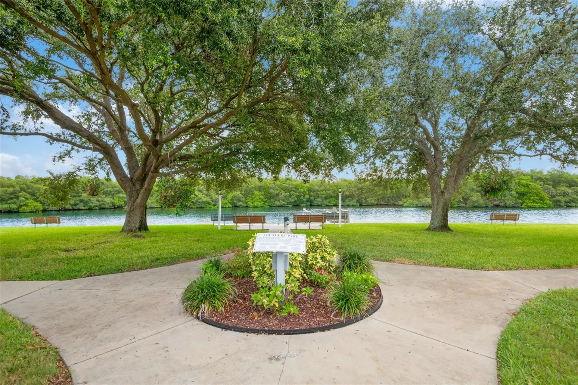 7028 Mount Jupiter Drive NE St Petersburg FL 33702