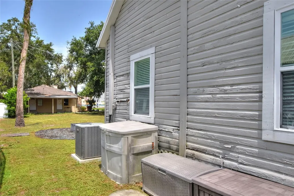 204 NE 1st Avenue Mulberry FL 33860