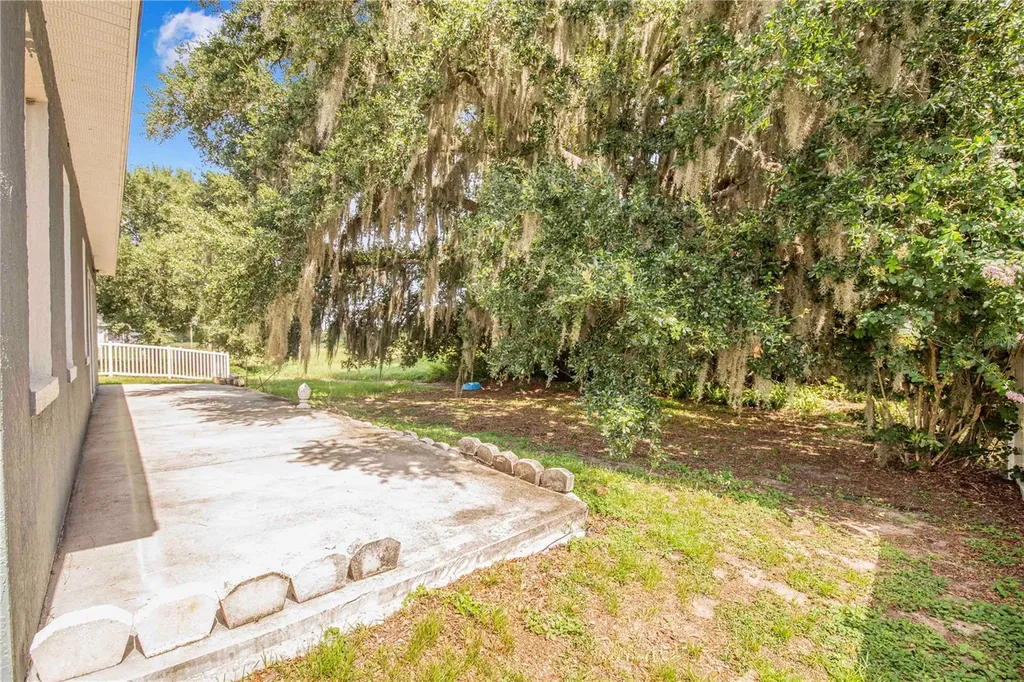 132 Golf Aire Boulevard Haines City FL 33844