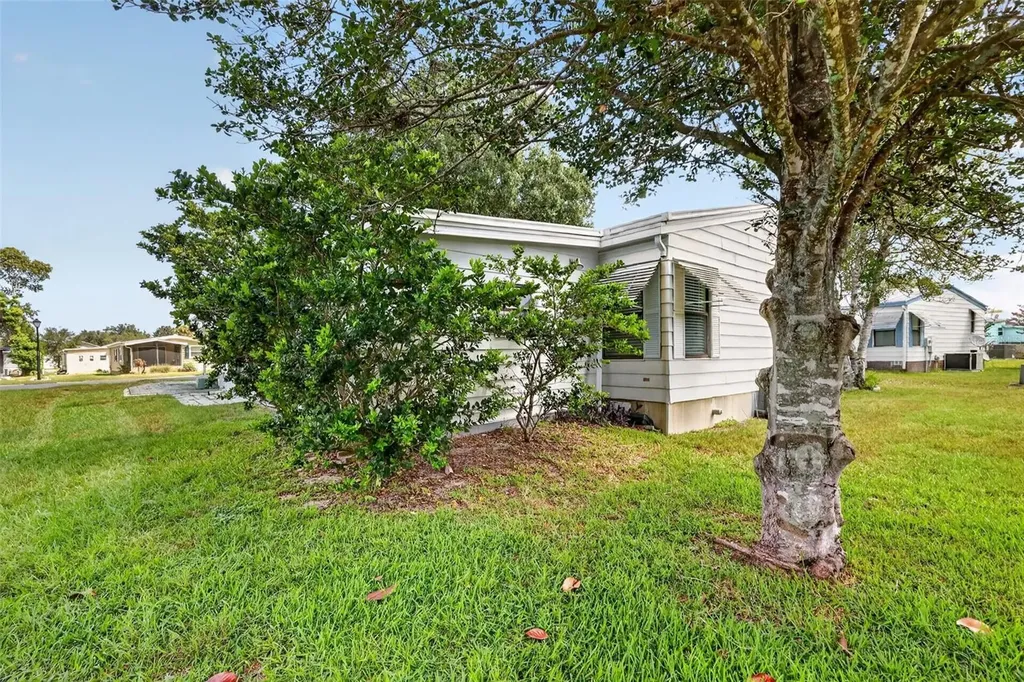 724 Jason Drive The Villages FL 32159