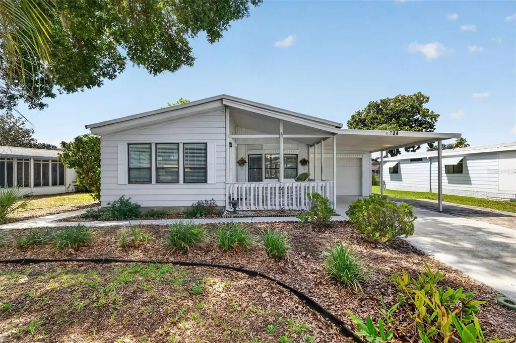 724 Jason Drive The Villages FL 32159