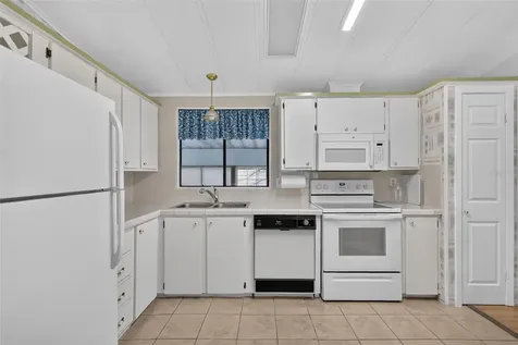 724 Jason Drive The Villages FL 32159