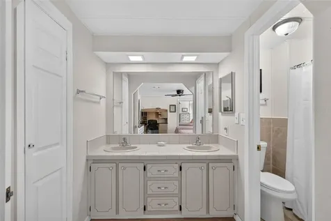 724 Jason Drive The Villages FL 32159