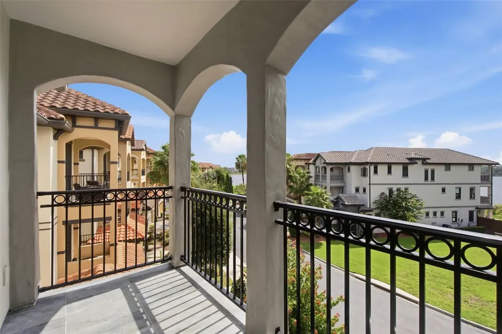 7689 Toscana Boulevard Orlando FL 32819