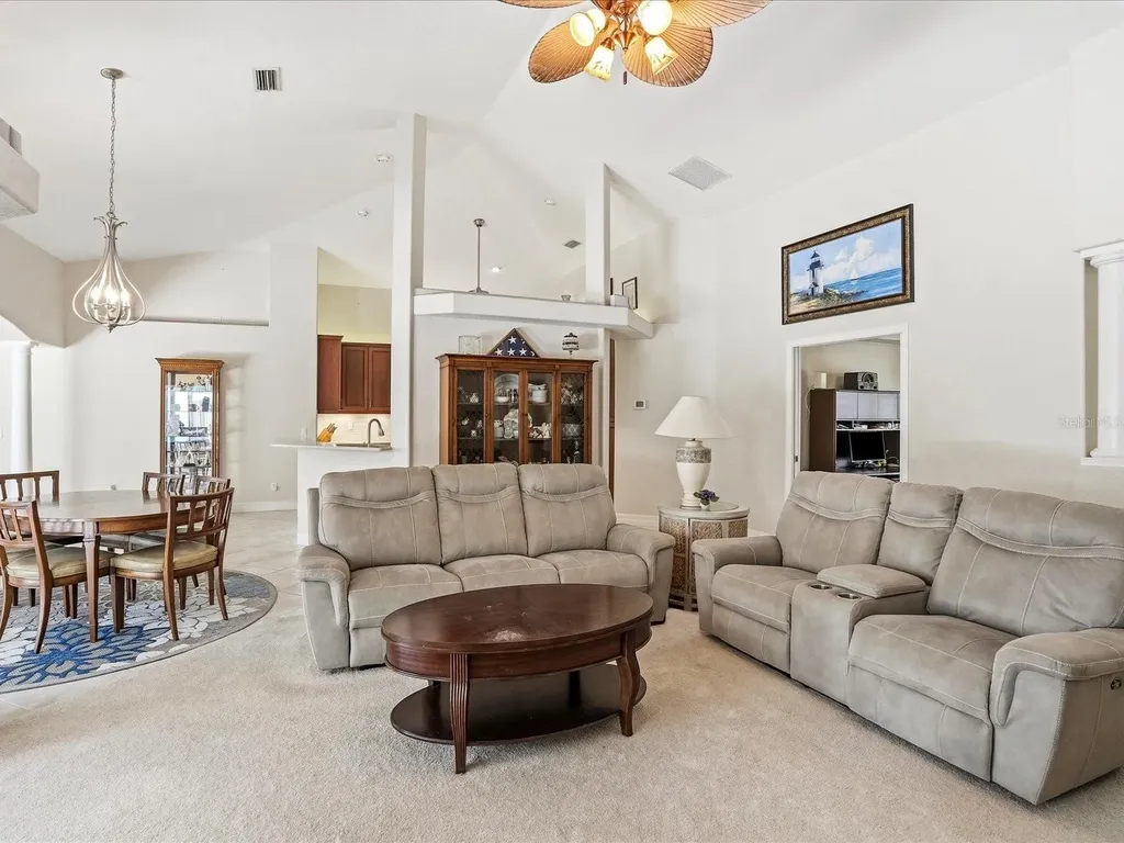 61 Pine Valley Court Rotonda West FL 33947