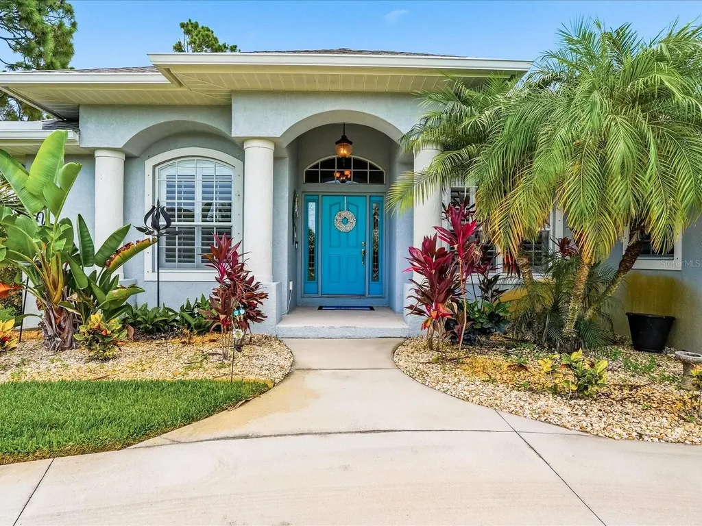 61 Pine Valley Court Rotonda West FL 33947